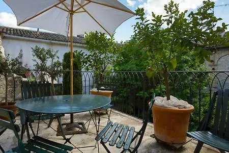 Apartment Bel Dans Cloitre Arbore *