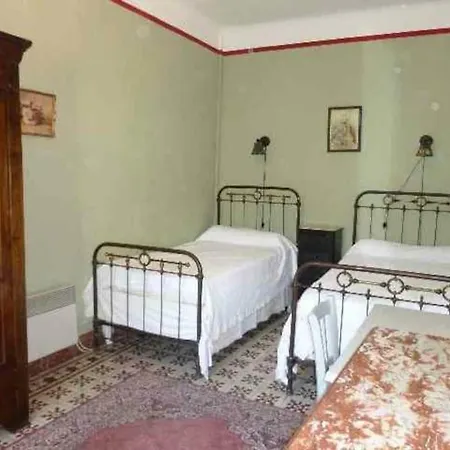 Bel Dans Cloitre Arbore Apartment *