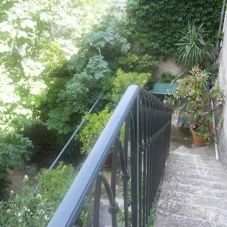 Apartment Bel Dans Cloitre Arbore Villeneuve-les-Avignon